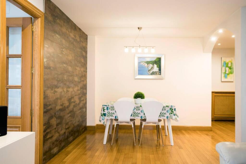 Berlín - Basquenjoy Hondarribia Exterior foto